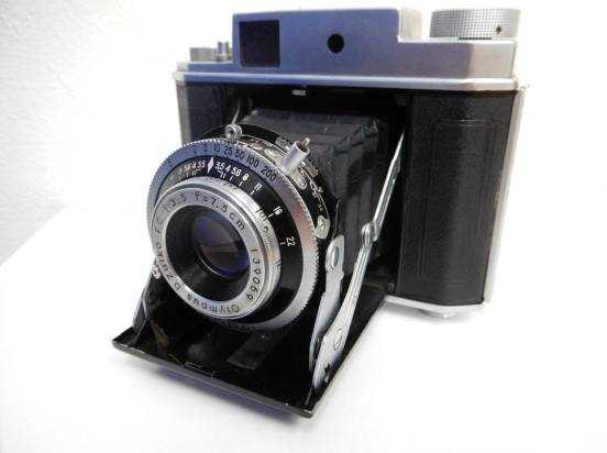 レア★Olympus Six 4.5×6 6×6 オリンパス シックス 蛇腹式 カメラ アンティーク 買取致しました。 | 買取専門店『大吉