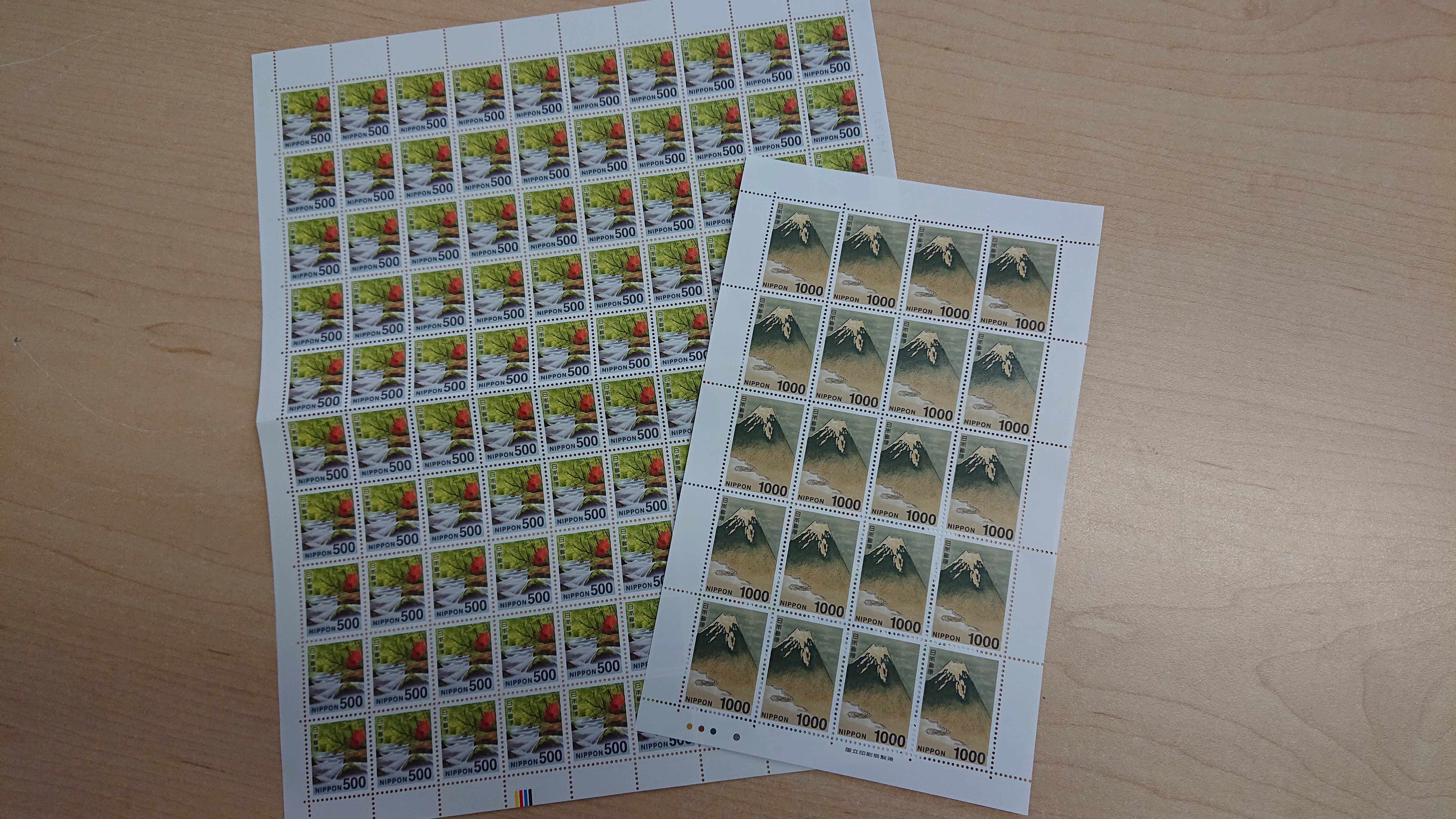 普通切手 500円切手 と 1000円切手 の シート を 買い取りました