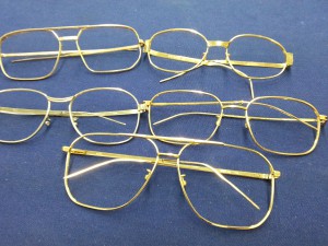 金縁メガネ買い取ります