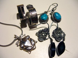 clean-silver-jewelry1