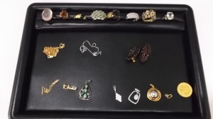 大吉武蔵小金井店で買取りました貴金属の画像です