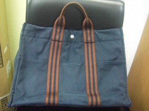 エルメスフールトゥＭＭネイビー