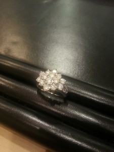 ダイヤリング　画像