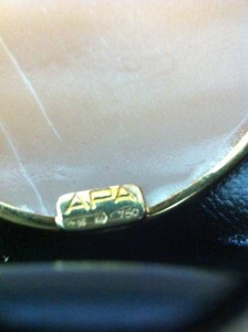 貴金属の画像です