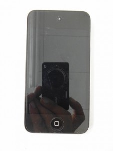 ipod touch 第4世代 32G 表側