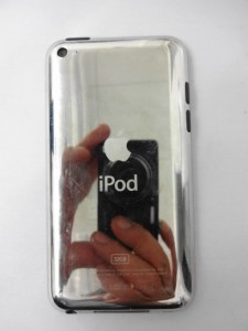 ipod touch 第4世代 32G 裏側