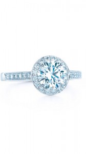 ダイヤリングの画像です