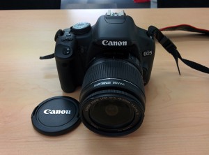 EOS　カメラの画像です