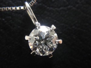 ダイヤネックレス