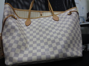 ダミエアズール 大吉草加