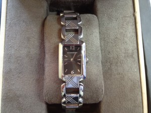 大吉武蔵小金井店で買取りましたバーバリーの画像です