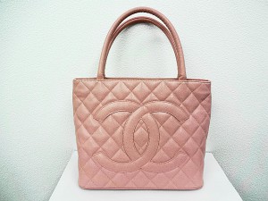 CHANEL 復刻トート キャビアスキン
