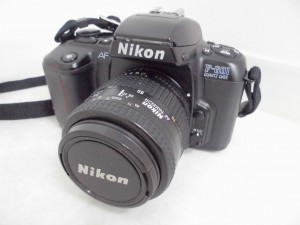 千種区のお客様からニコンのカメラを買取しました。
