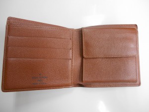 ヴィトン　2つ折り財布　ポルトビエ・カルトクレディモネ