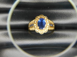 K18 リング 色石付き