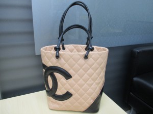 シャネルバックの写真です。
