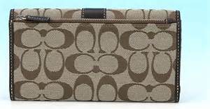 コーチ 財布の画像です