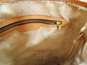 ブランド べたべた画像です。