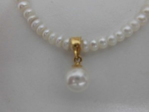 パールネックレスの画像です