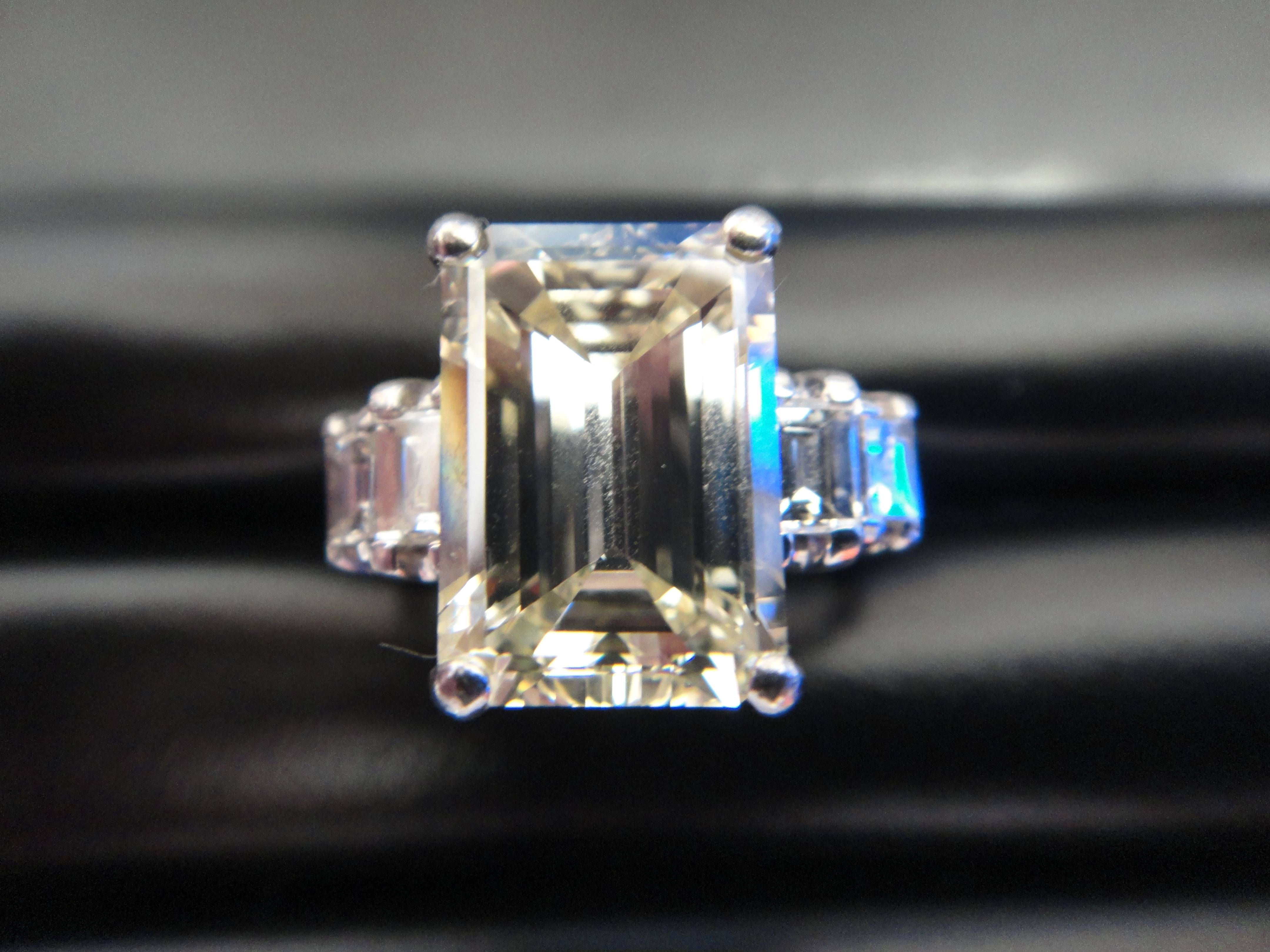 ダイヤモンド ダイヤ