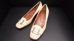 フェラガモ パンプス