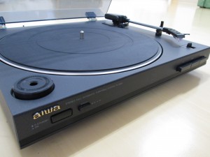 aiwa アイワ レコードプレーヤー