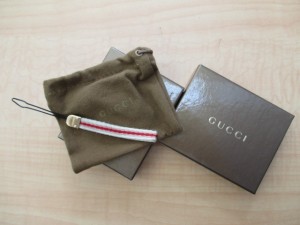 グッチストラップ