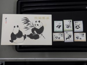 中国切手　オオパンダ　6種　台紙付の画像です。