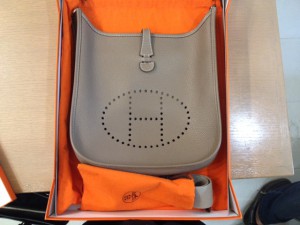 大吉武蔵小金井店で買取りましたエルメス エブリンPMの画像です