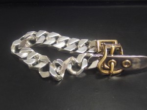 エルメス ベルト型ブレスレット