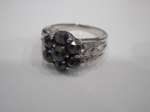 ブラックダイヤ