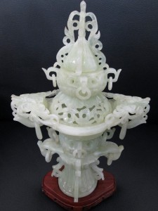 翡翠・ひすい・ヒスイの置き物