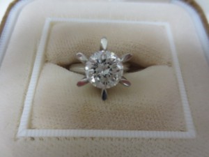 2ctダイヤ 大吉草加