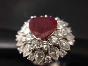 ルビー　カラーストーン　色石