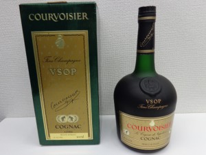 お買取り致しましたクルボアジェです。