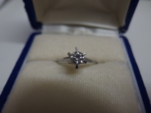 プラチナ台ダイヤモンドリング