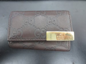 グッチ6連キーケース