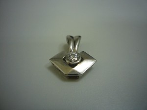 ダイヤモンドのトップ