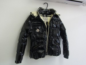 モンクレールのダウンジャケットの画像