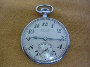 国鉄時代のSEIKO製懐中時計の画像