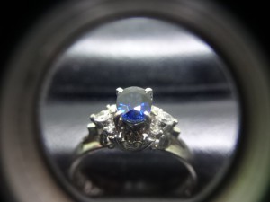 サファイア0.76ct
