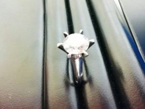 中野駅から徒歩5分の大吉中野店でダイヤモンドをお買取りしました。その画像になります。