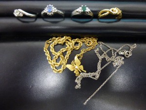 買取り貴金属（1）