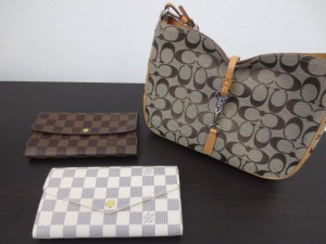 ルイヴィトンやコーチは大吉にお任せ下さい ブランドは大吉草加店へお任せください。