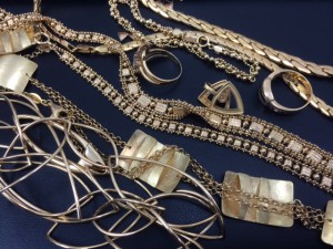 金の指輪ネックレス高価買取の大吉祖師ヶ谷大蔵店