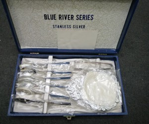 ブランド食器買取致します!大阪府門真市の大吉イズミヤ門真店です!