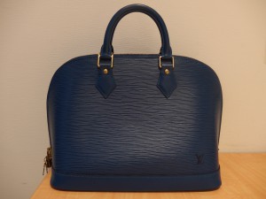 LOUIS VUITTON（ルイ・ヴィトン） アルマ