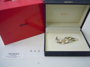 田崎 パールブローチ