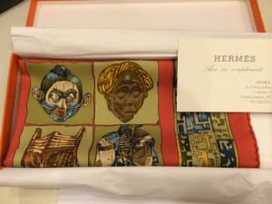 エルメス 小判スカーフ