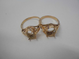 金の指輪を買取りました。